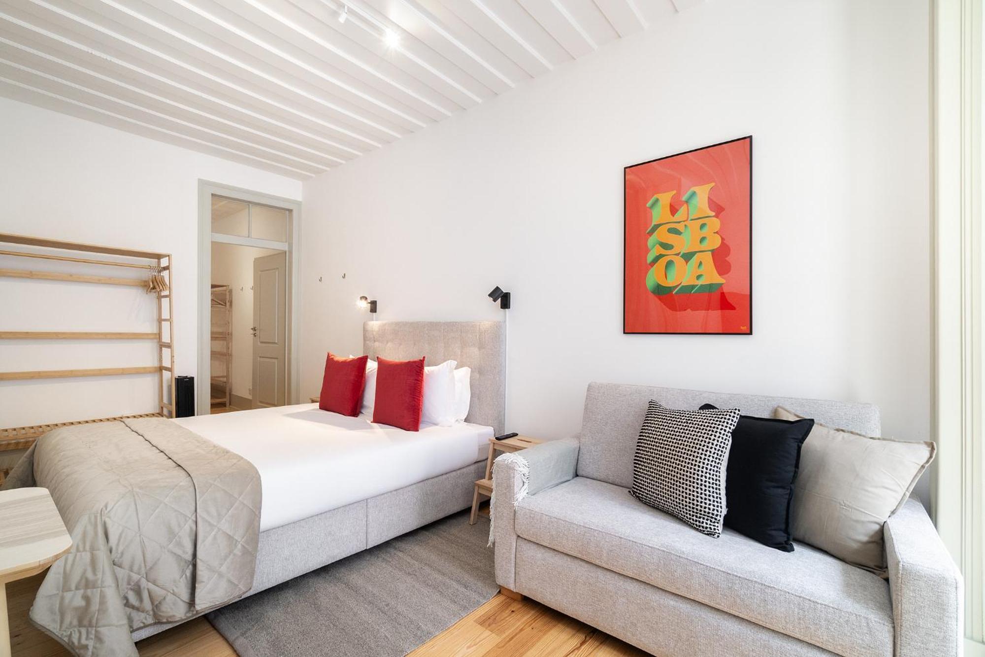 Whome Lisbon's Heartbeat Your Premier Address For Explorers Holiday home Lisbon